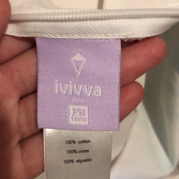 Ivivva bedroom set - Picture 3 of 16